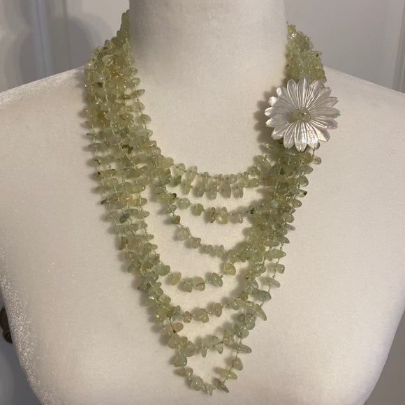 Jewelry - Stunning Multi-Strand Polished Peridot Chip and Mother of Pearl Flower Necklace